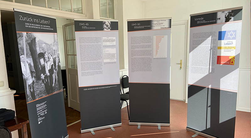 Ausstellungen